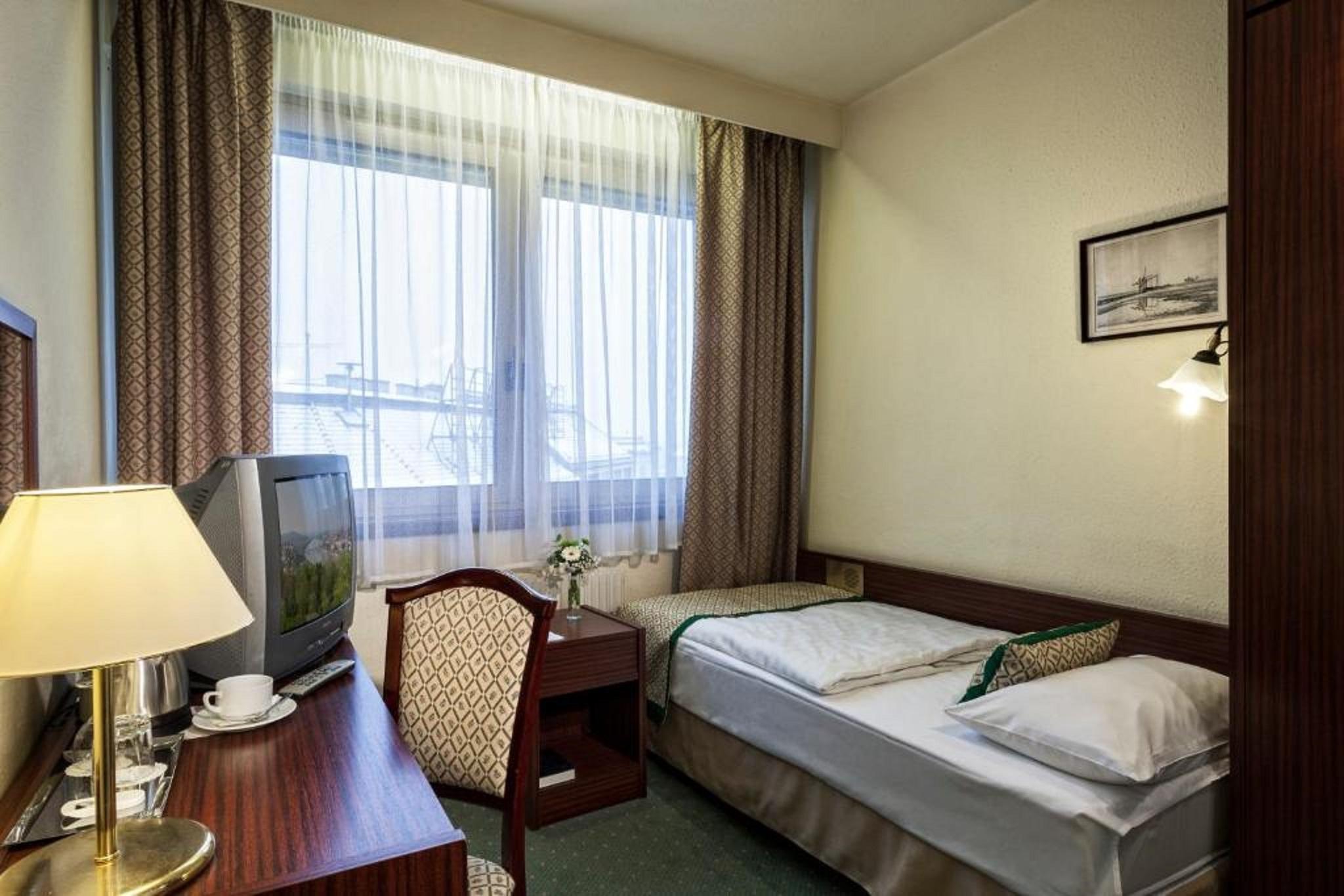 Danubius Hotel Hungaria City Center Budapest Luaran gambar