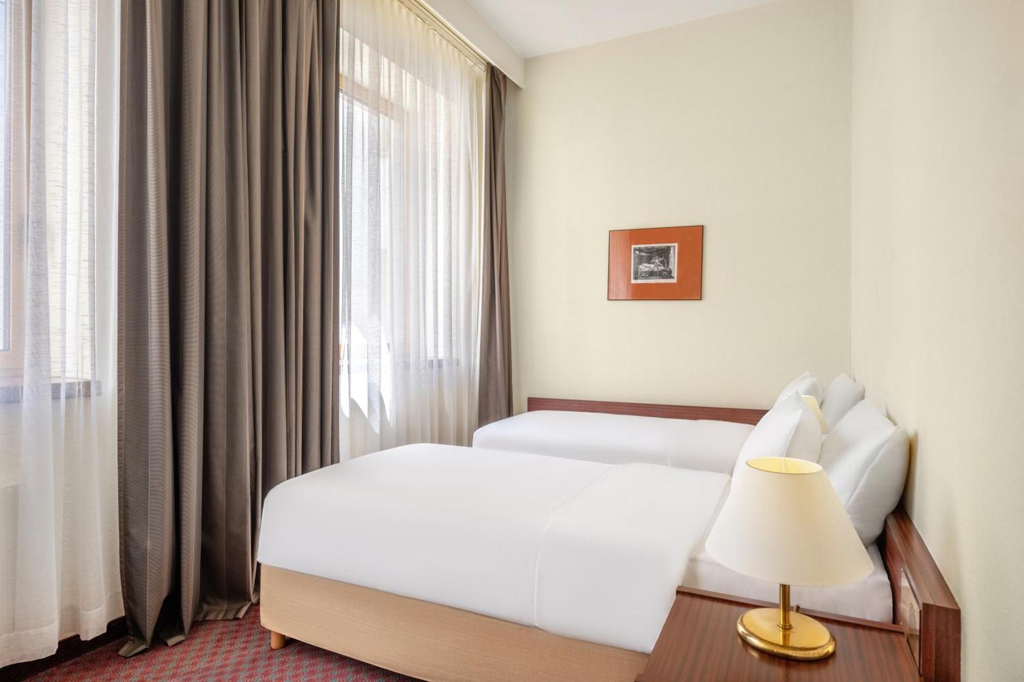 Danubius Hotel Hungaria City Center Budapest Bilik gambar